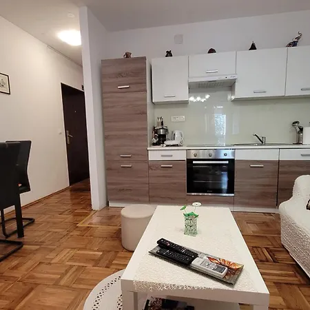 Apartment Antica *